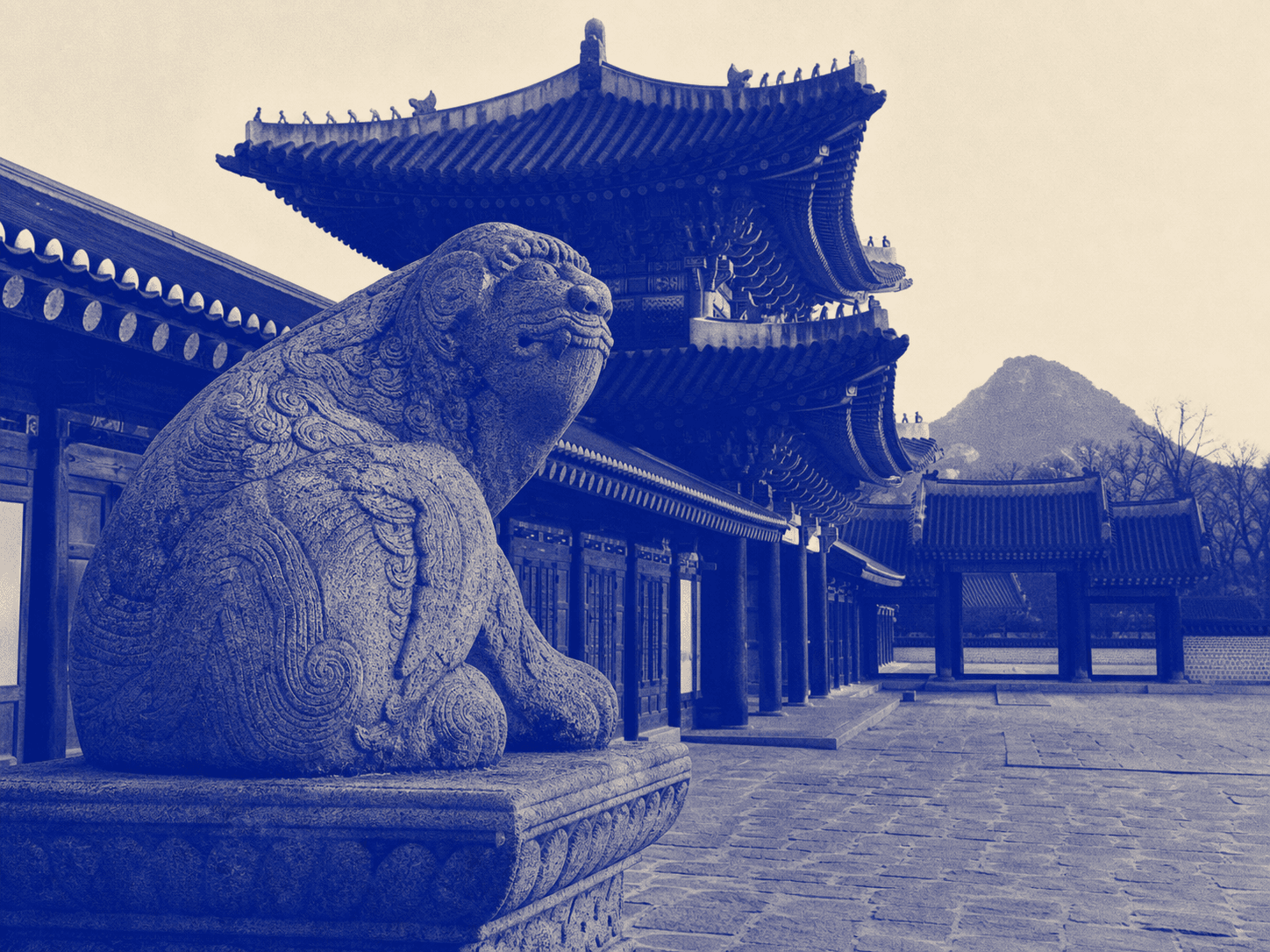 A haechi statue guarding a Korean palace